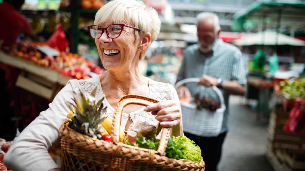 Dieta ipocalorica contrasta l'invecchiamento