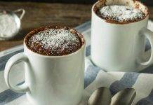 Torta in tazza 3 minuti alla nutella | Il dessert sprint torta in tazza 3 minuti alla nutella - ricettasprint