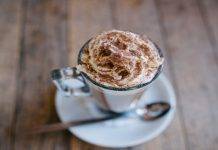 Crema al caffè con due ingredienti | Semplice e veloce Crema al caffè con due ingredienti