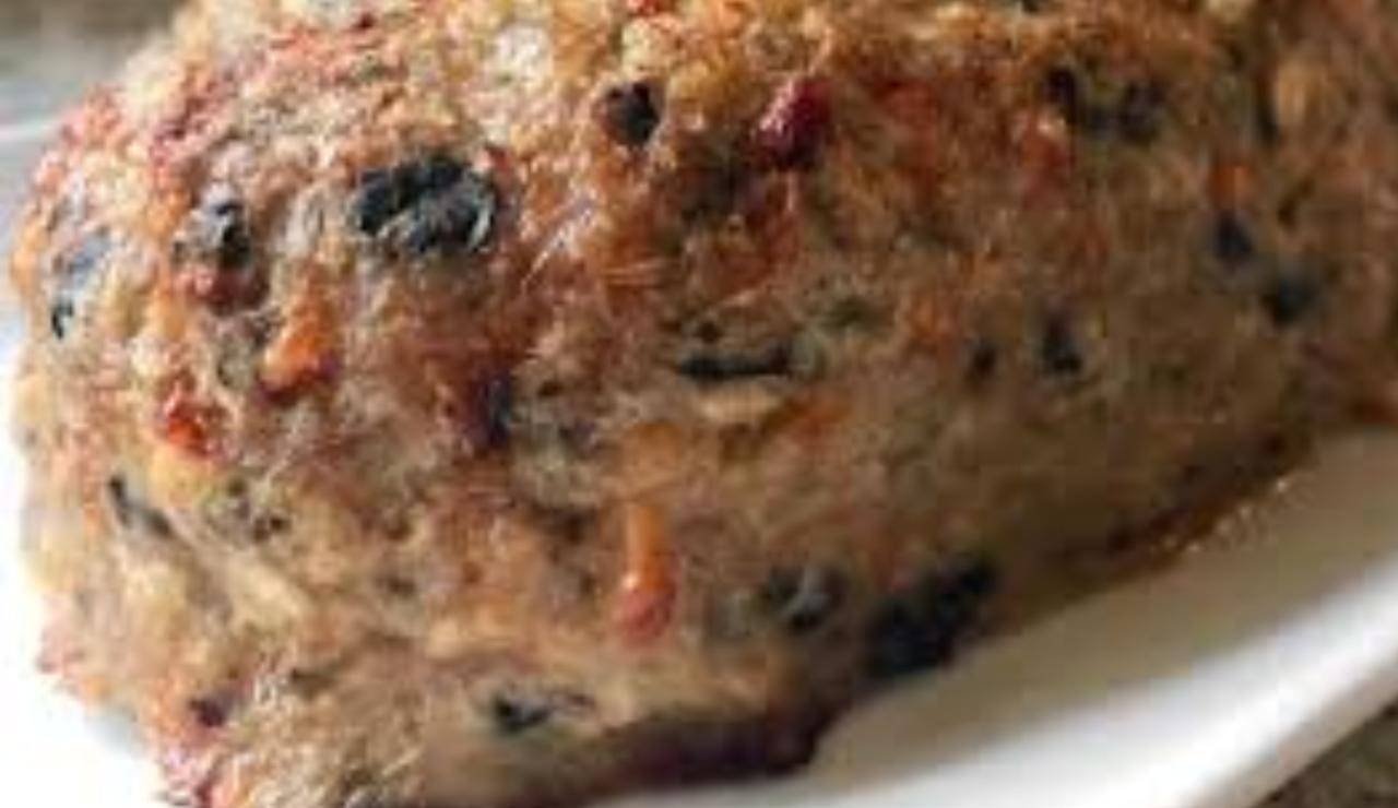 Polpettone di melanzane ripieno di scamorza - ricettasprint