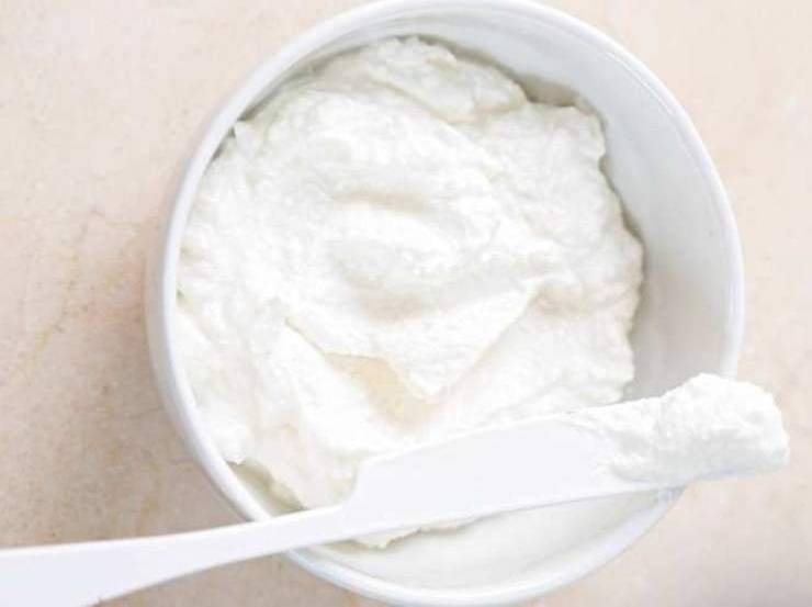 Torta yogurt greco cremosa