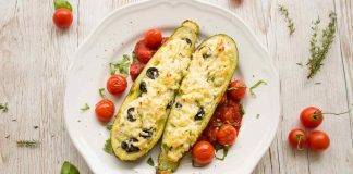 Zucchine farcite con formaggio ed olive - ricettasprint