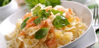 Farfalle al salmone