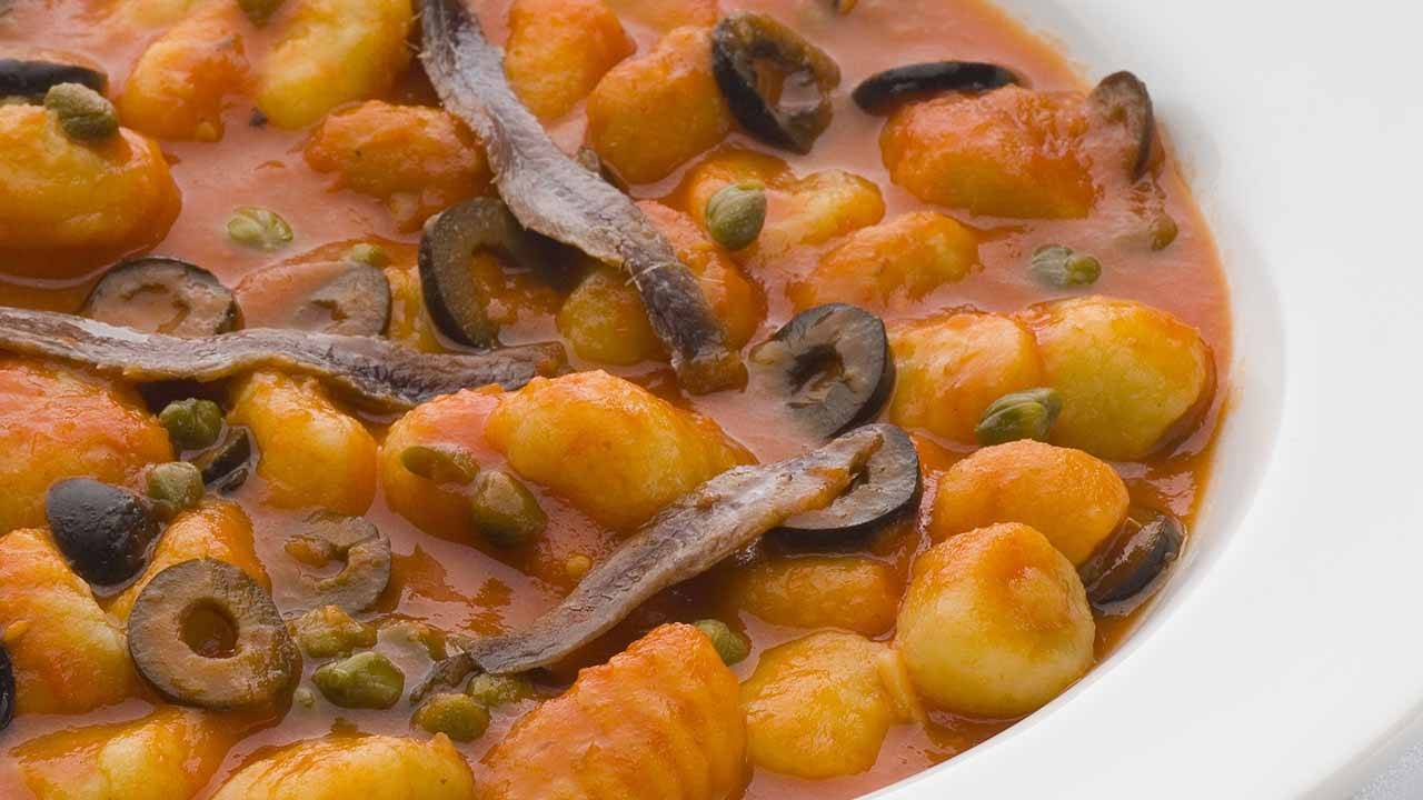 Gnocchi con acciughe