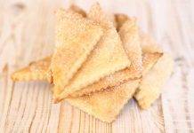 Biscotti rustici con farina di mais senza glutine e lattosio, insieme salute e gusto Biscotti rustici con farina di mais senza glutine e lattosio