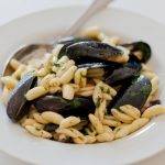 Cavatelli con cozze e salsa prezzemolo ceci - ricettasprint