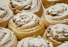 Girelle danesi con cioccolato e cannella