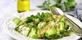 Insalata di quinoa zucchine piselli e feta