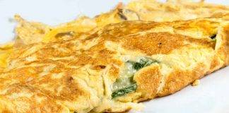 Omelette di albumi con zucchine e mozzarella - ricettasprint