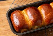 Pan brioche al latte con uvetta FOTO ricettasprint