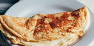 Pancake salati al formaggio - ricettasprint