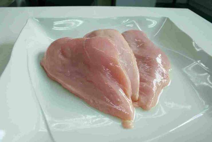 Piccata di pollo con cavoletti di Bruxelles FOTO ricettasprint