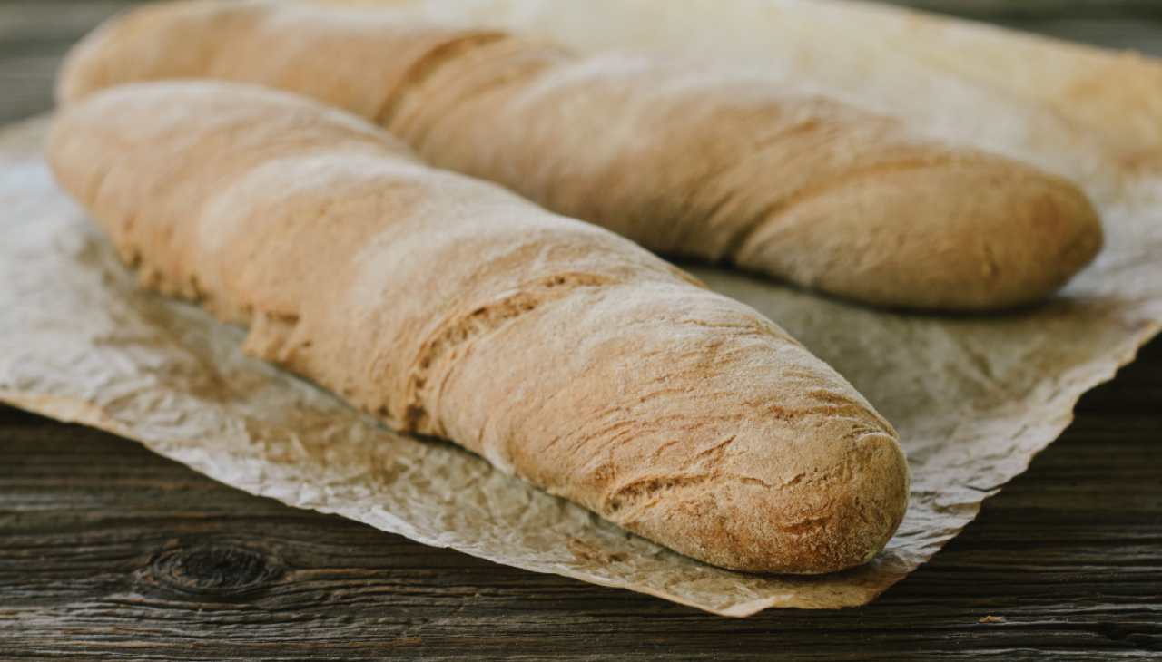 Sfilatini di pane croccante - ricettasprint