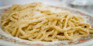 Spaghetti cacio e pepe