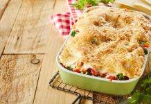 Teglia di verdure al forno gratinate | Lo sfiziosissimo contorno Teglia di verdure al forno gratinate FOTO ricettasprint