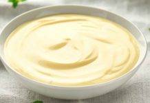 Crema pasticciera con latte di mandorla e albumi
