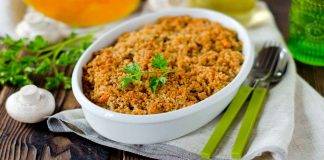 Crumble salato con zucchine e formaggio