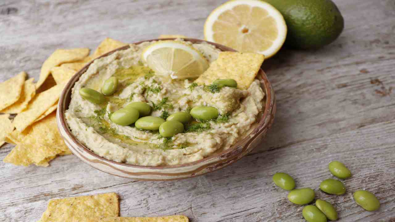 Hummus di soia edamame