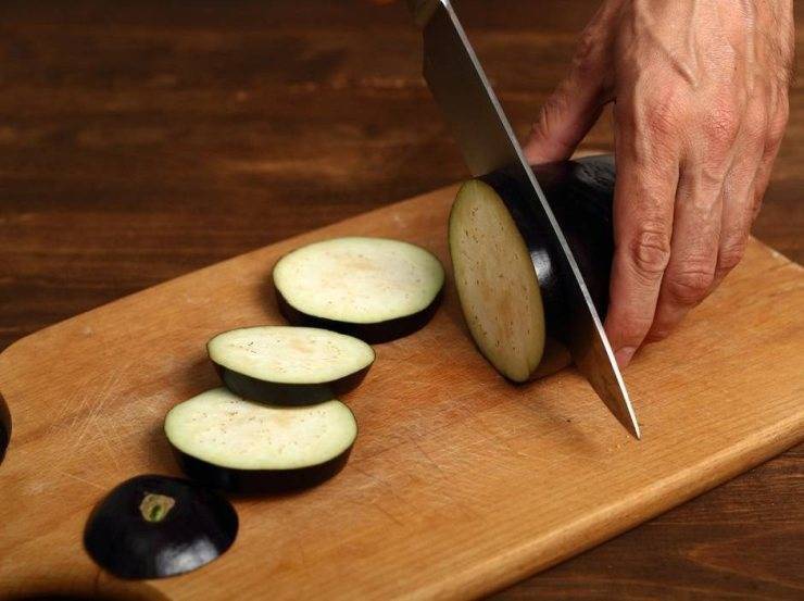 Insalata di melanzane grigliate con patate e uova FOTO ricettasprint