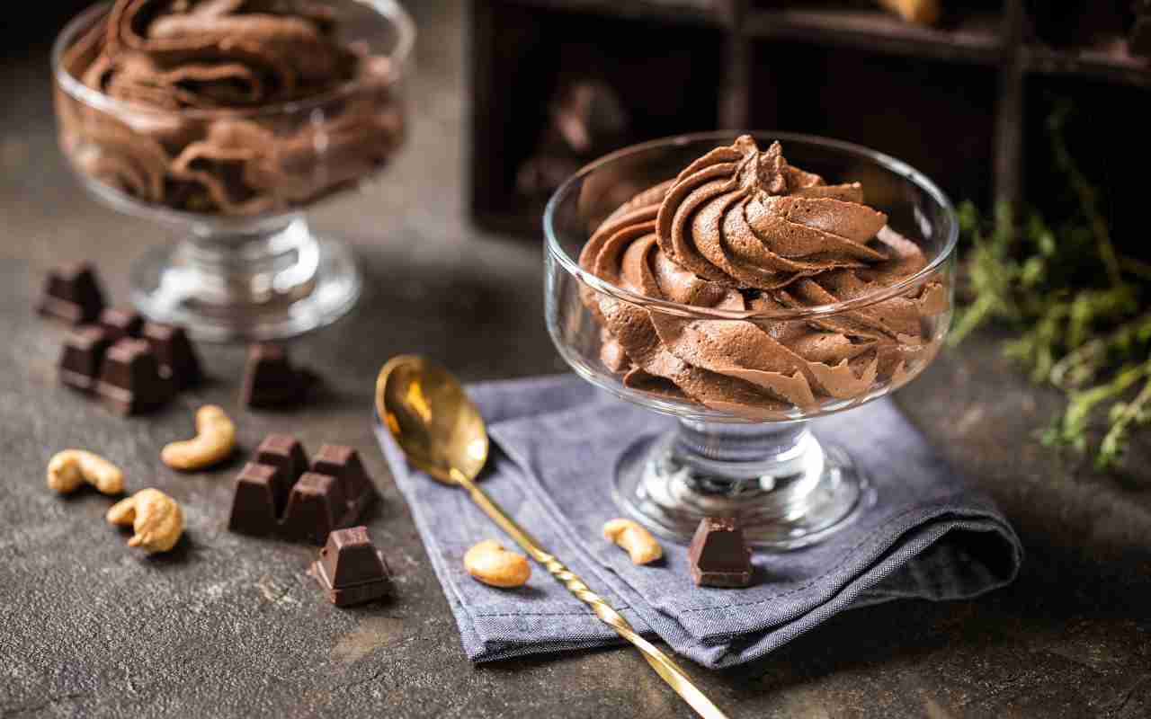 Mousse al cioccolato alla francese FOTO ricettasprint