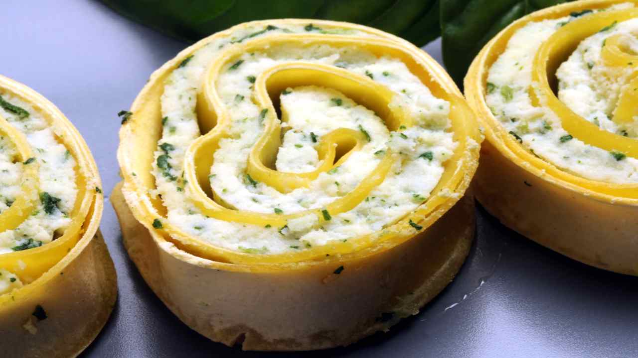 Rotolo di crespelle con ricotta e biete