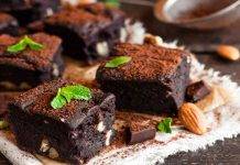 Torta morbida cioccolato e mandorle