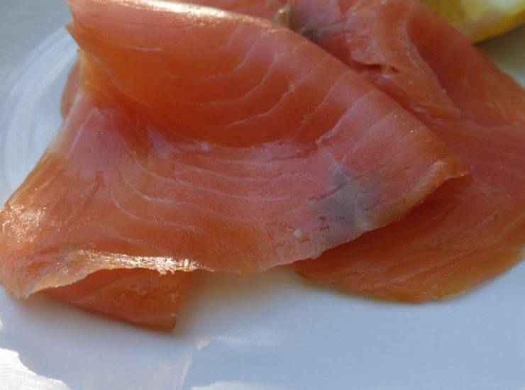 Antipasto pomodori e salmone FOTO ricettasprint