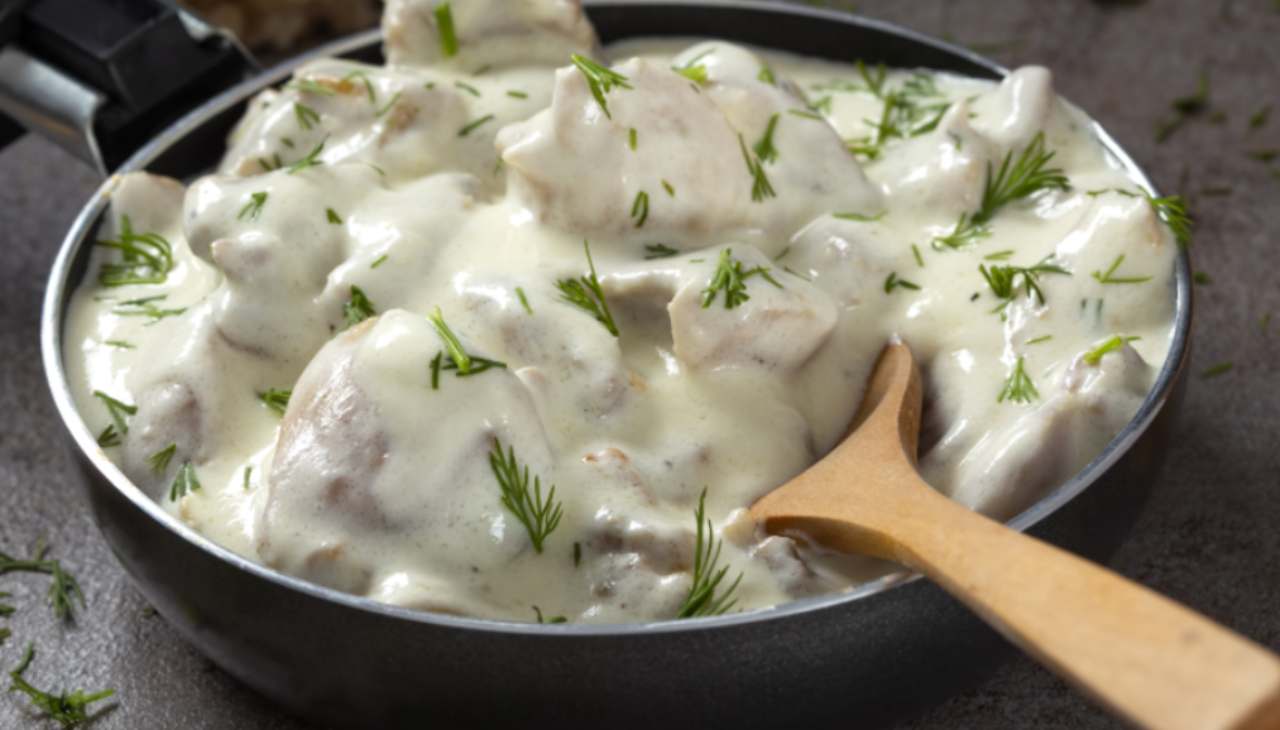 Bocconcini di pollo in crema - ricetta sprint