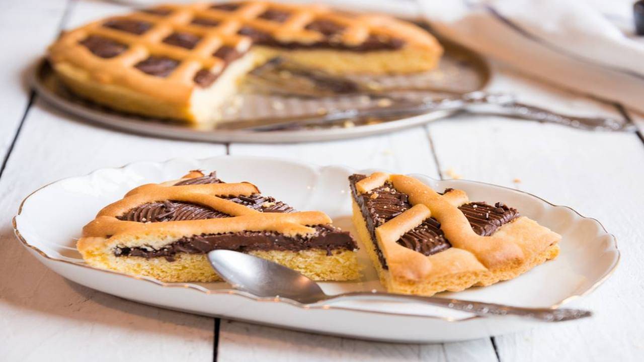 Crostata al cioccolato e burro di arachidi