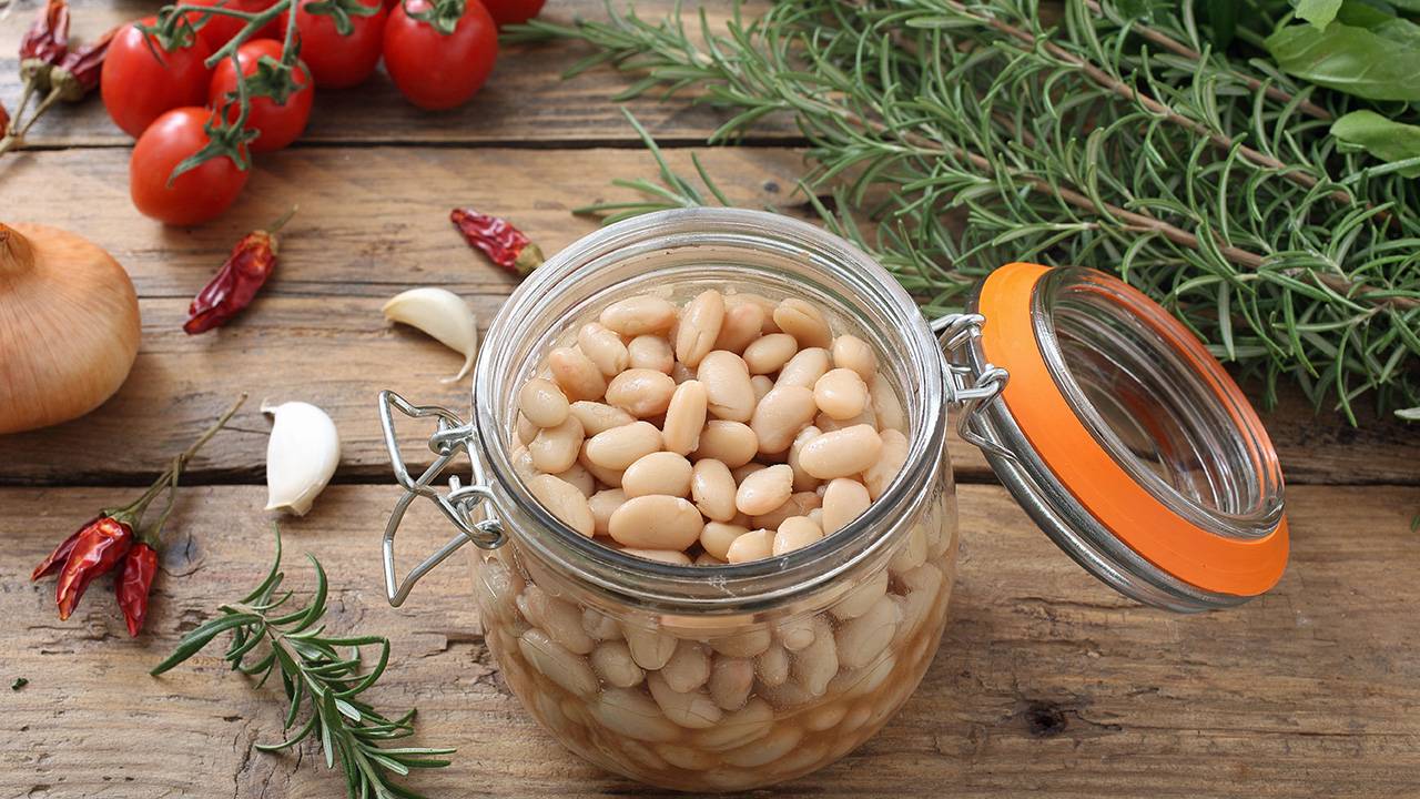 Fagioli al naturale conservati in vasetto