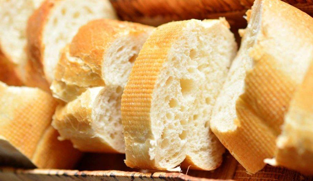 Fette di pane gratinate al forno FOTO ricettasprint