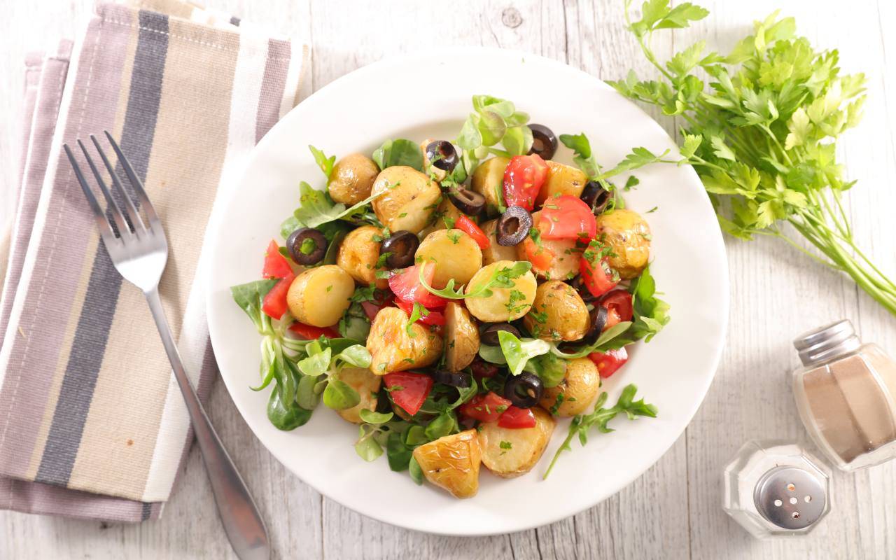 Insalata alla pugliese di patate FOTO ricettasprint