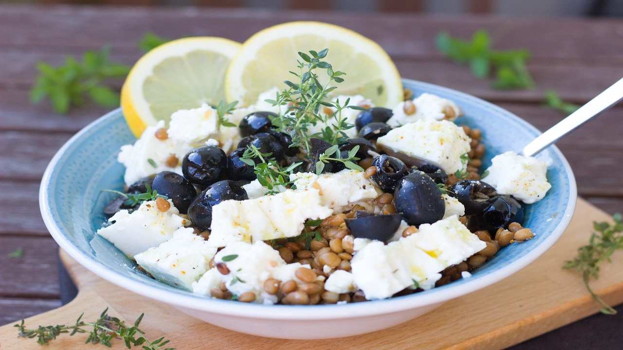 Insalata di lenticchie e feta