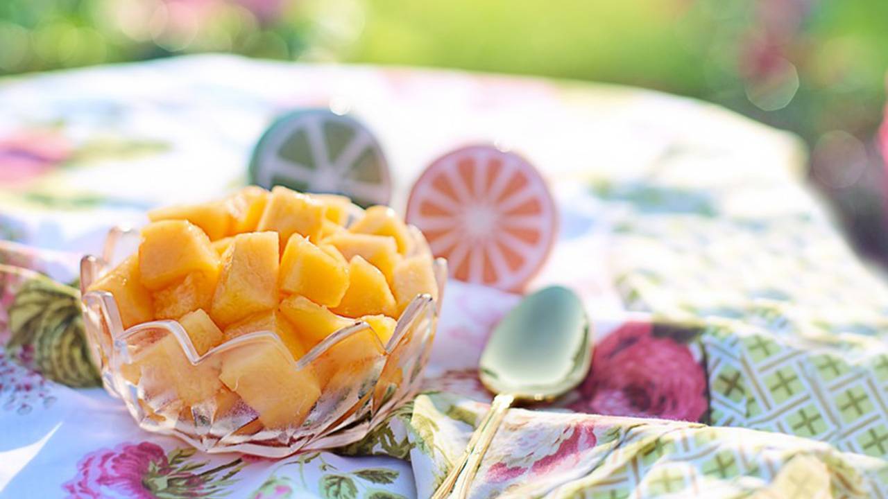 Melone sciroppato con succo di limone