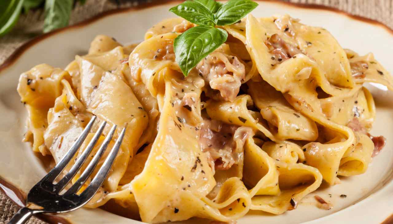 Pappardelle prosciutto formaggio - ricettasprint