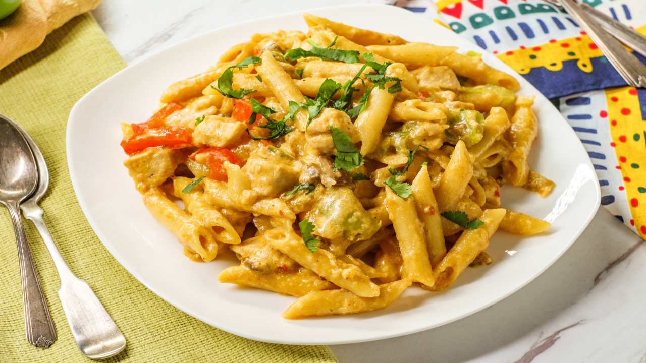 Penne con crema di peperoni