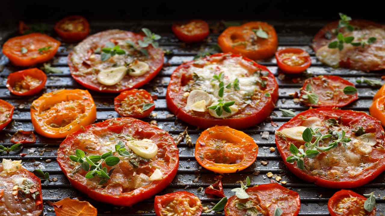 Pomodori grigliati con formaggio