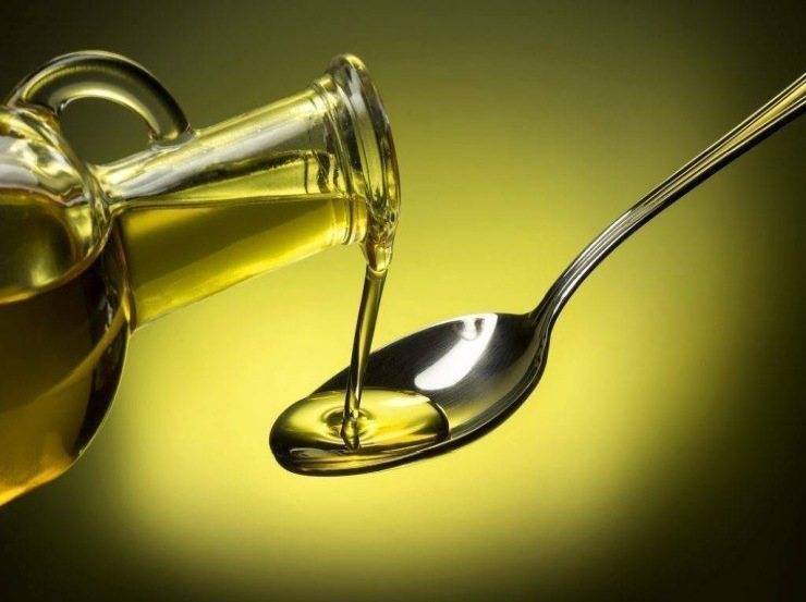 Prezzemolo sott'olio con extra vergine di oliva