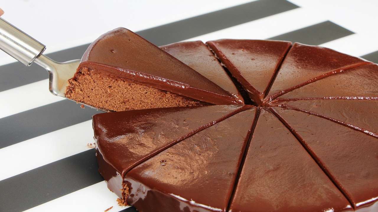 Torta al cacao con ganache