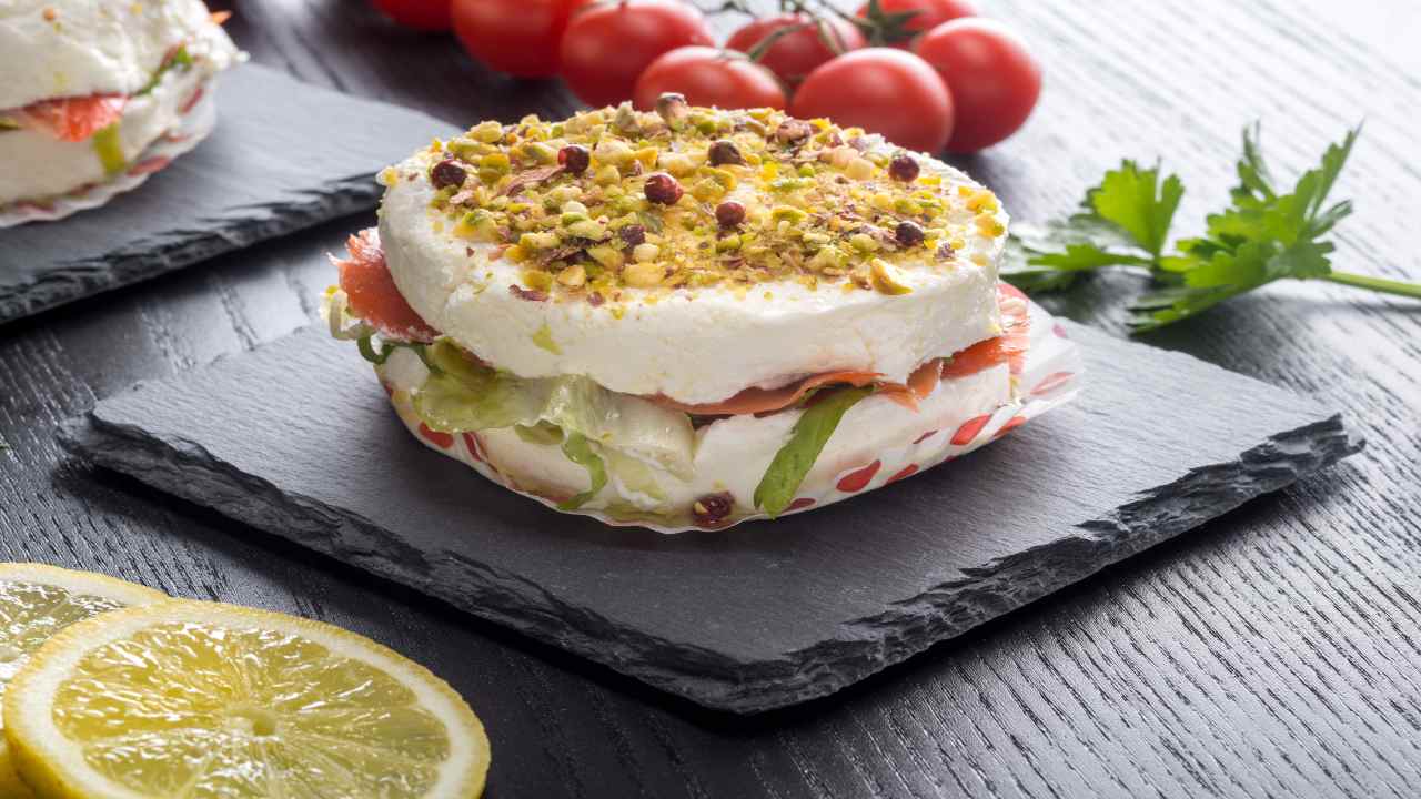 Torta al formaggio e salmone