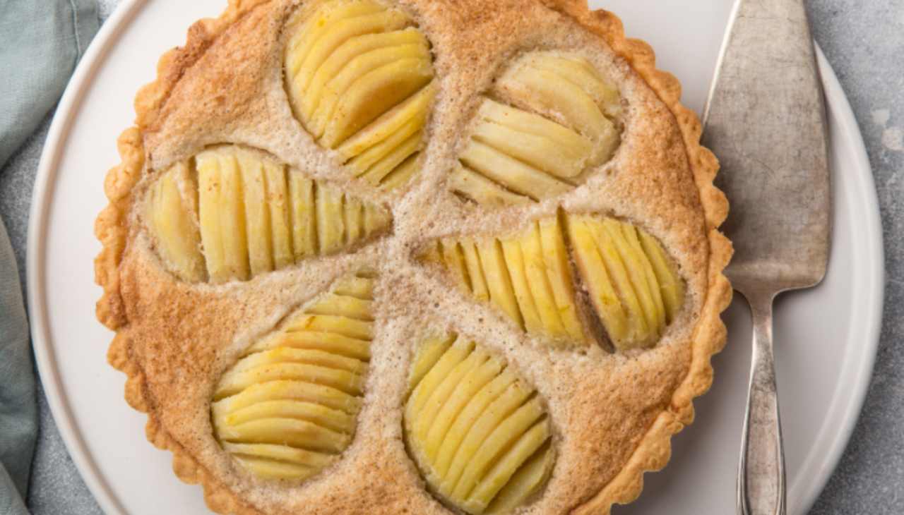 Crostata pera frangipane crema - ricettasprint