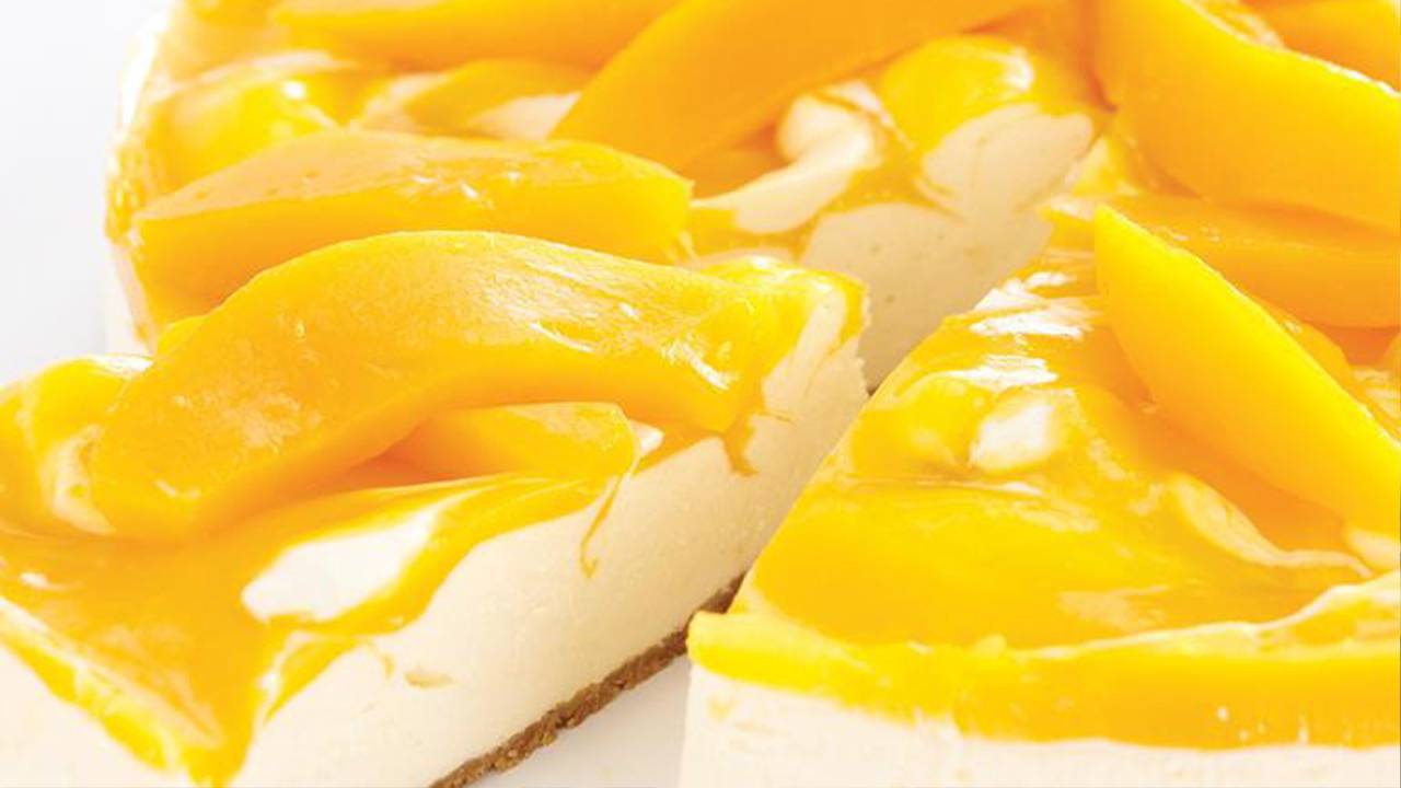 Dessert con ganache di cioccolato bianco e mango