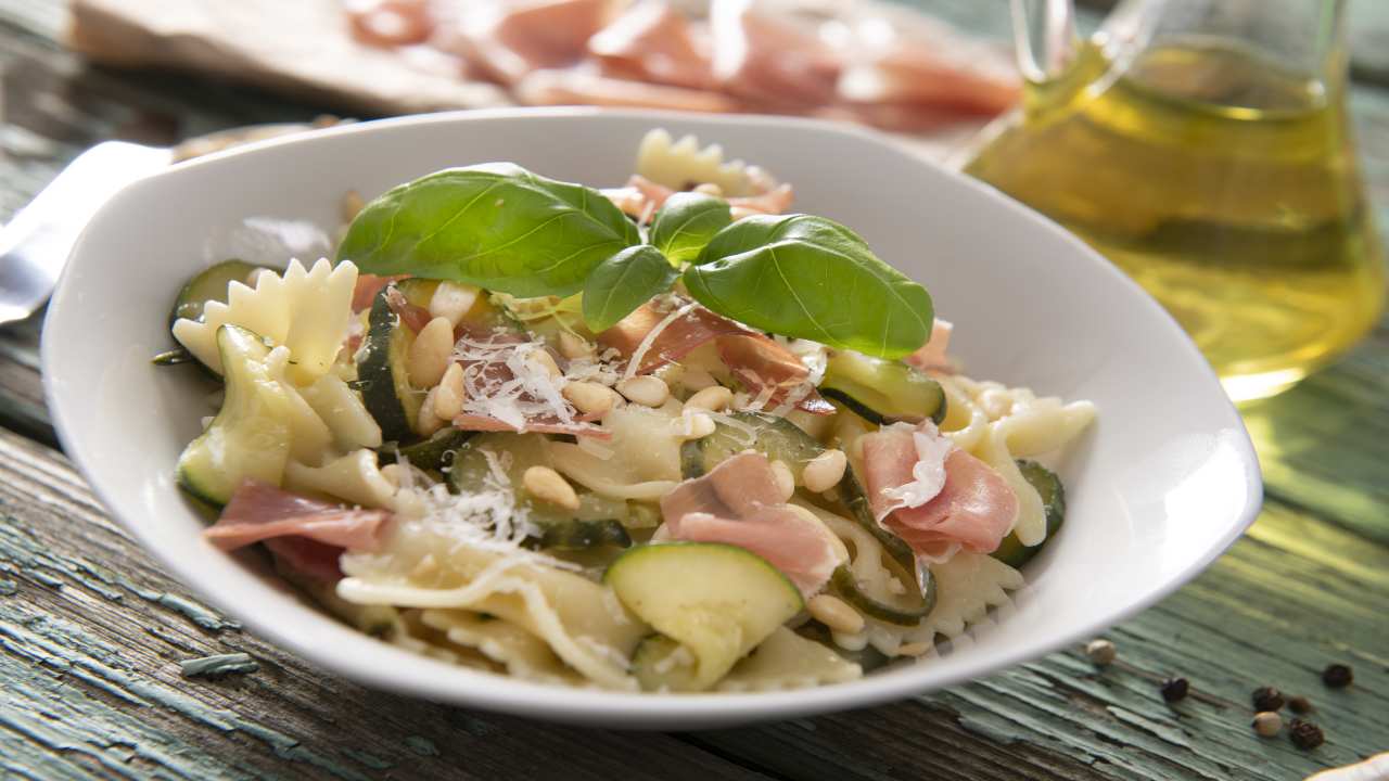 Pasta con zucchine