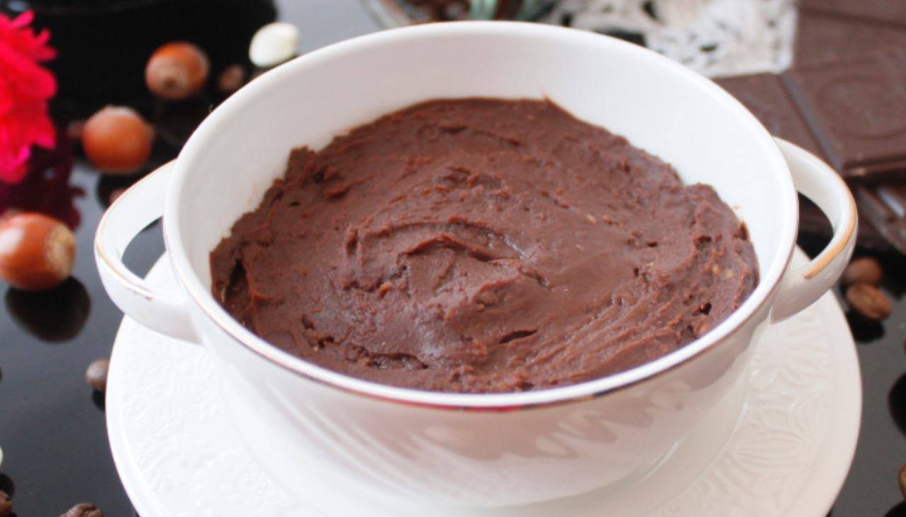 Hummus cioccolato golosità