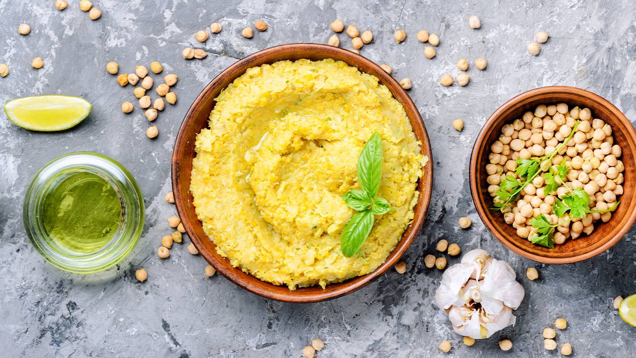 Hummus di ceci e curcuma