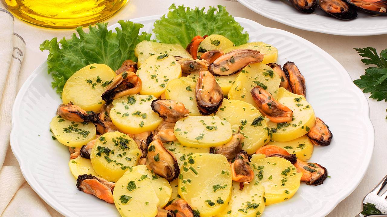 Antipasto di patate e cozze