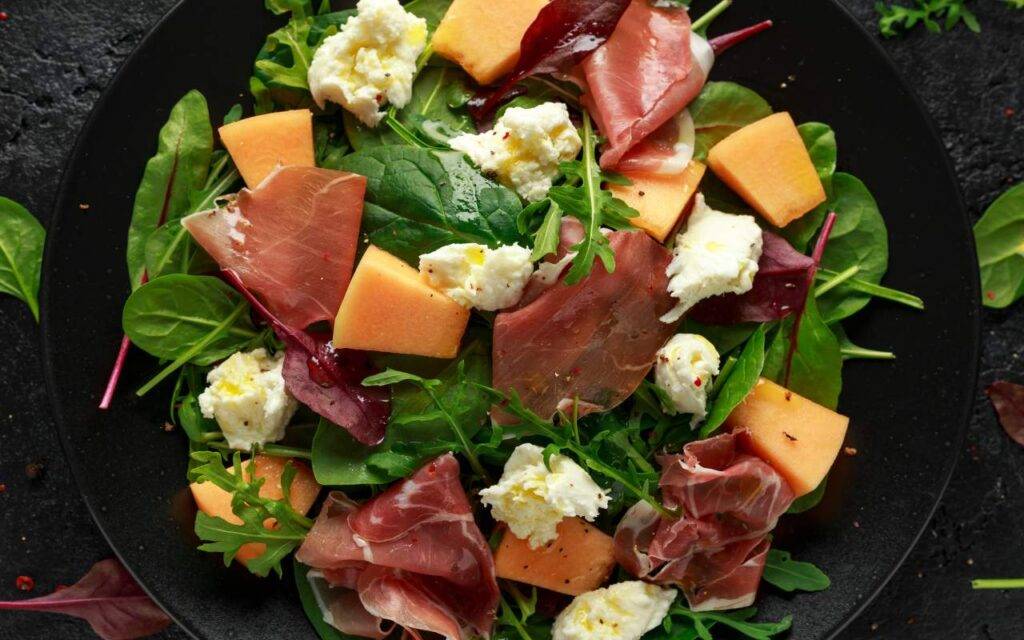 Prosciutto, rucola e mozzarella Veloce e facilissimo