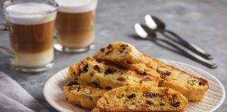 Biscotti con frutta