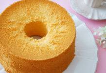 chiffon cake con gocce di cioccolato