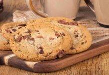 Biscotti con gocce di cioccolato leggeri